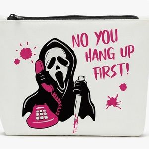 NWT Graphic cosmetic bag. 7X10